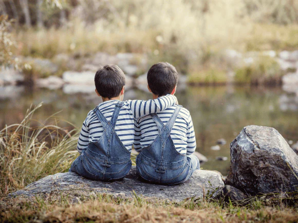 Best Captions for Twins